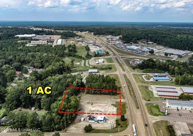 Photo 1 of Land for sale at 1331 B Sunset Dr, Grenada, MS 38901 | MLS# 4157205 | Listing updated on 2026-07-27