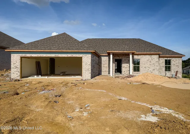Photo 1 of Single family home for sale at 1300 Elderberry Ln, Pearl, MS 39208 | MLS# 4157227 | Listing updated on 2026-09-03