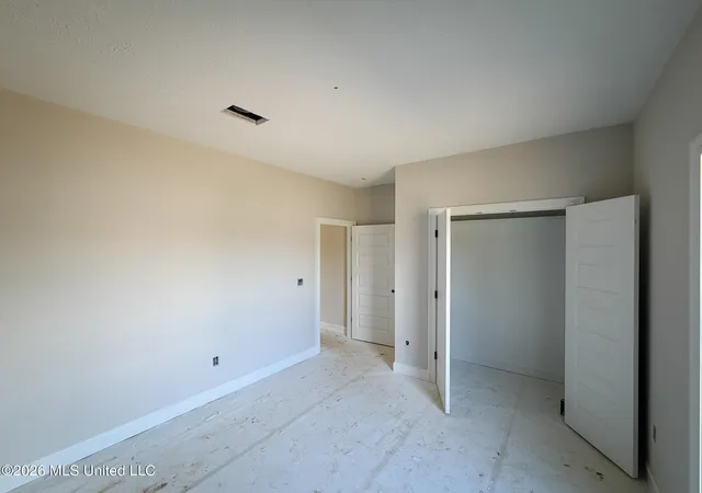 Photo 4 of Single family home for sale at 1300 Elderberry Ln, Pearl, MS 39208 | MLS# 4157227 | Listing updated on 2026-09-03