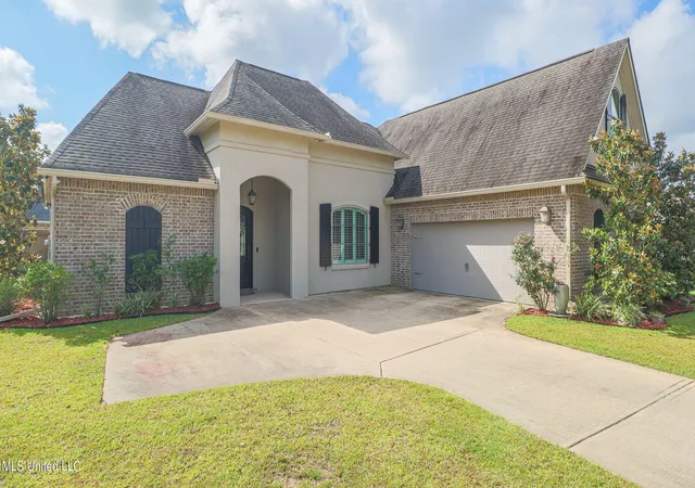 Photo 2 of Single family home for sale at 2939 Cypress Crk Dr, Diberville, MS 39540 | MLS# 4157214 | Listing updated on 2026-09-08