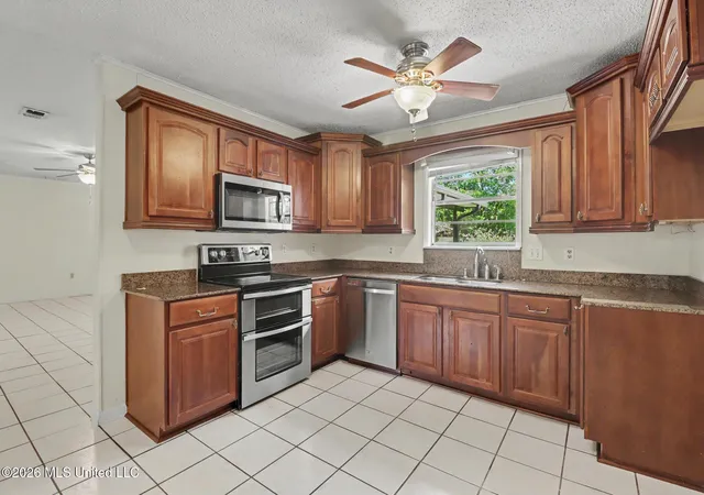 Photo 1 of Single family home for sale at 15317 N Parkwood Dr, Gulfport, MS 39503 | MLS# 4157216 | Listing updated on 2026-09-22