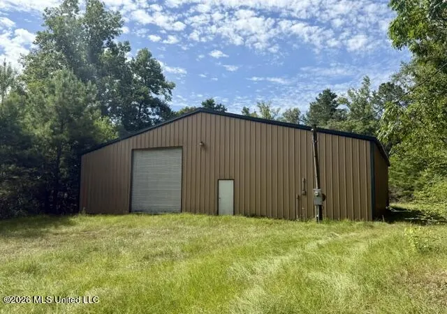 Photo 3 of Sale Pending at 1070 Stormy Ln, Osyka, MS 39657 | MLS# 4157211 | Listing updated on 2026-09-08
