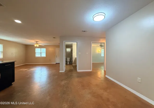 Photo 4 of Single family home for sale at 293 W Fire Department Rd, Lucedale, MS 39452 | MLS# 4157542 | Listing updated on 2026-09-03