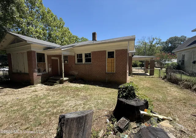 Photo 4 of Single family home for sale at 429 N Broadway St, Mc Comb, MS 39648 | MLS# 4157217 | Listing updated on 2026-09-05