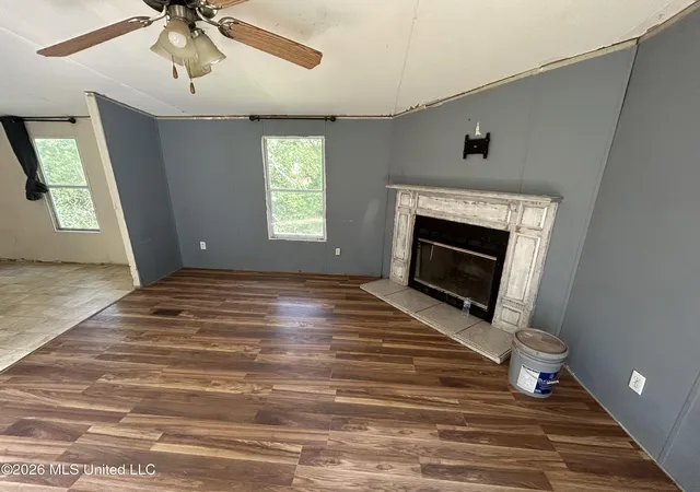 Photo 2 of Single family home for sale at 724 Mt Zion Rd, Mount Olive, MS 39119 | MLS# 4158303 | Listing updated on 2026-09-10