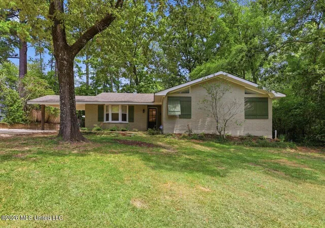 Photo 1 of Single family home for sale at 1786 Brecon Dr, Jackson, MS 39211 | MLS# 4157702 | Listing updated on 2026-09-14