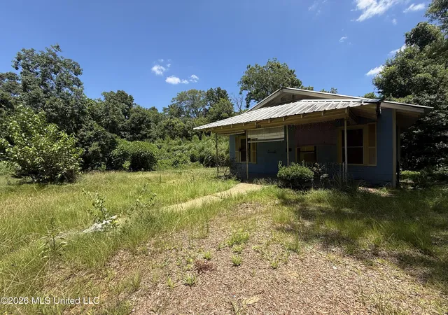Photo 3 of Single family home for sale at 920 Howe St, Mc Comb, MS 39648 | MLS# 4157221 | Listing updated on 2026-09-05