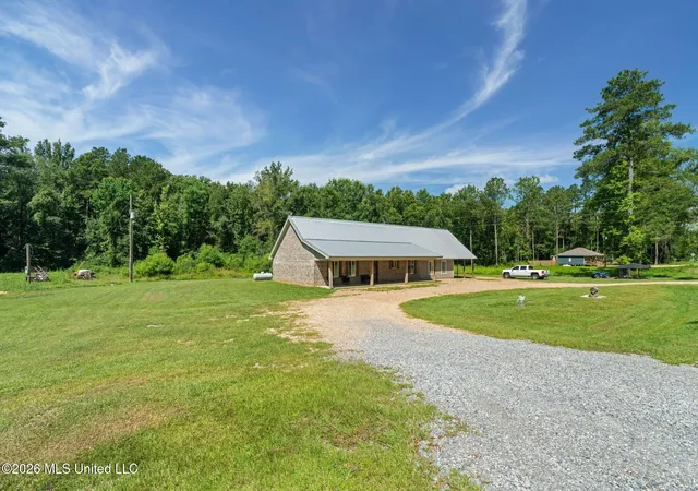 Photo 2 of Single family home for sale at 670 Oakdale Church Rd, Seminary, MS 39479 | MLS# 4157231 | Listing updated on 2026-08-21