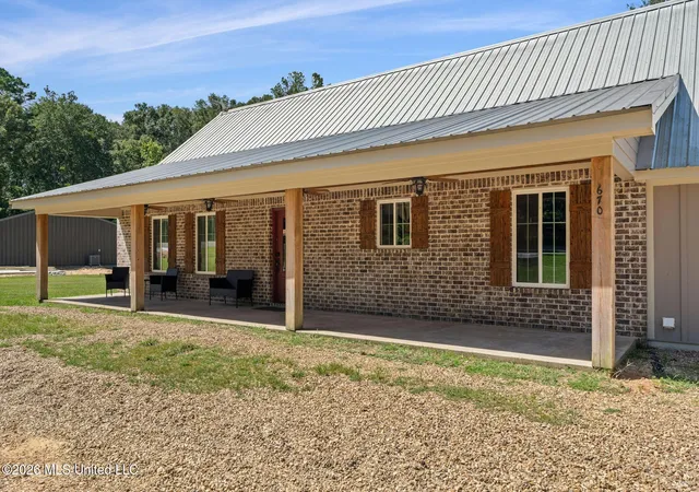 Photo 3 of Single family home for sale at 670 Oakdale Church Rd, Seminary, MS 39479 | MLS# 4157231 | Listing updated on 2026-08-21