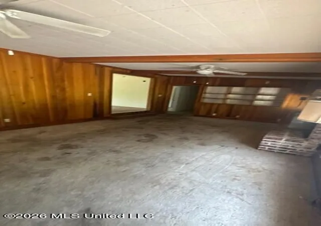Photo 4 of Sale Pending at 318 John Allen St, Vicksburg, MS 39180 | MLS# 4157269 | Listing updated on 2026-08-14