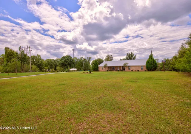 Photo 3 of Single family home for sale at 13163 Us 98, Lucedale, MS 39452 | MLS# 4158135 | Listing updated on 2026-09-04