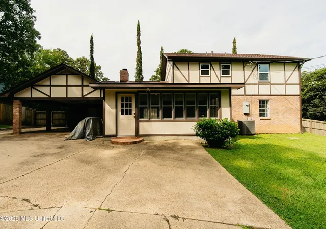 Photo 3 of Single family home for sale at 7528 Pineridge Dr, Meridian, MS 39305 | MLS# 4157275 | Listing updated on 2026-07-27
