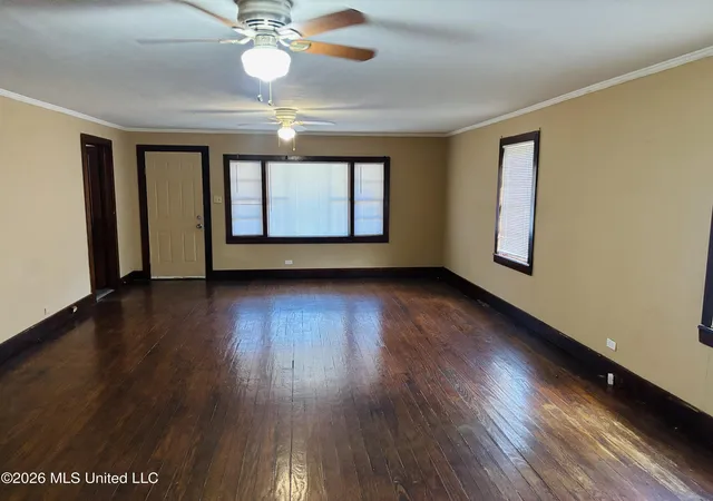 Photo 4 of Single family home for sale at 402 S Washington St, Brookhaven, MS 39601 | MLS# 4158148 | Listing updated on 2026-08-07