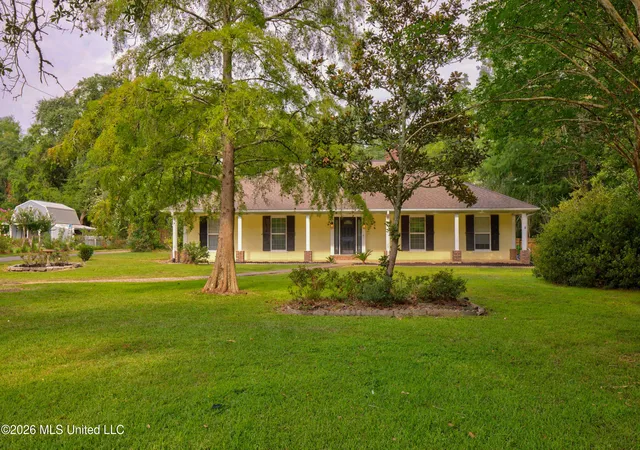 Photo 1 of Single family home for sale at 5068 Menge Ave, Pass Christian, MS 39571 | MLS# 4157649 | Listing updated on 2026-09-18