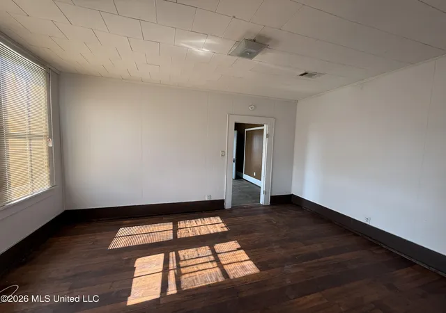 Photo 3 of House for sale at 614 Pearl River Ave, Mc Comb, MS 39648 | MLS# 4157281 | Listing updated on 2026-09-05