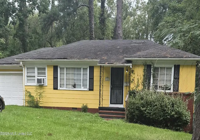 Photo 1 of Single family home for sale at 726 Alvaredo St, Jackson, MS 39204 | MLS# 4157390 | Listing updated on 2026-07-29