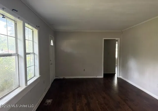 Photo 3 of Single family home for sale at 703 Hillmont Dr, Jackson, MS 39209 | MLS# 4157355 | Listing updated on 2026-09-02