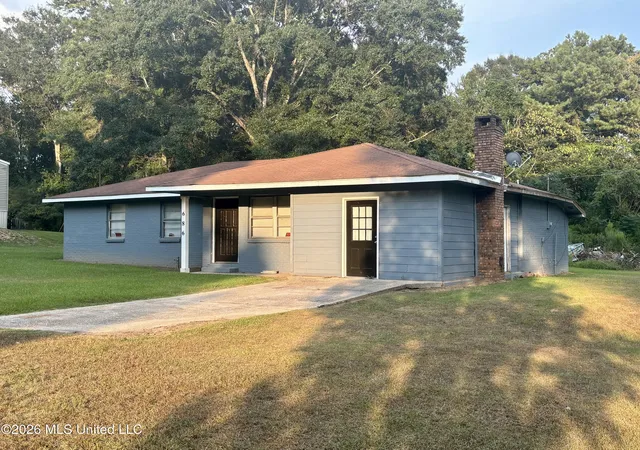 Photo 2 of Single family home for sale at 686 Progress Rd, Prentiss, MS 39474 | MLS# 4157303 | Listing updated on 2026-08-17