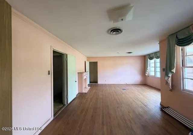 Photo 3 of Single family home for sale at 2815 Roselawn Dr, Natchez, MS 39120 | MLS# 4157319 | Listing updated on 2026-09-10