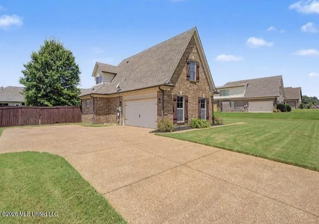 Photo 3 of Single family home for sale at 3777 Marcia Louise Dr, Southaven, MS 38672 | MLS# 4157420 | Listing updated on 2026-09-08