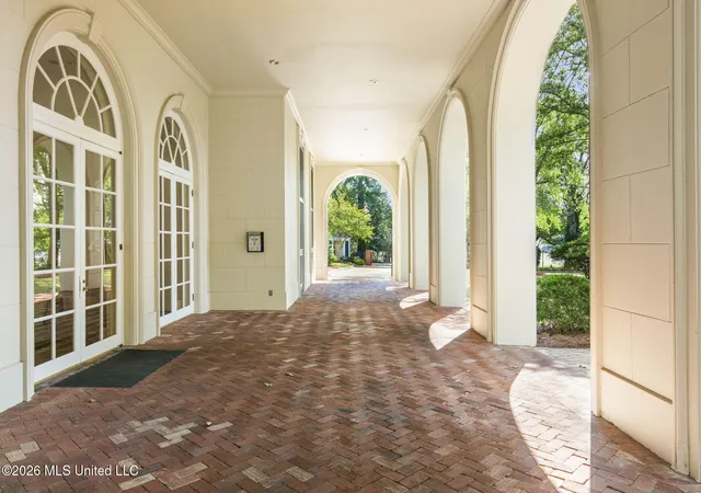 Photo 3 of Condo for sale at 1200 Meadowbrook Rd, Jackson, MS 39206 | MLS# 4157669 | Listing updated on 2026-09-15