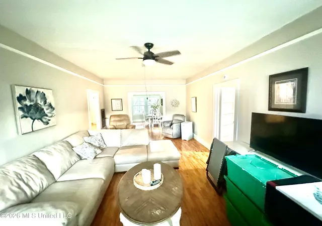 Photo 3 of Single family home for sale at 631 W Chickasaw St, Brookhaven, MS 39601 | MLS# 4157387 | Listing updated on 2026-08-26