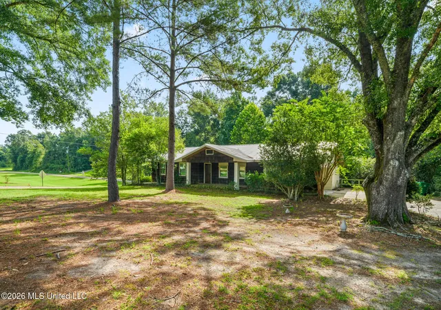 Photo 2 of Single family home for sale at 225 Hillman Rd, Poplarville, MS 39470 | MLS# 4157372 | Listing updated on 2026-08-20