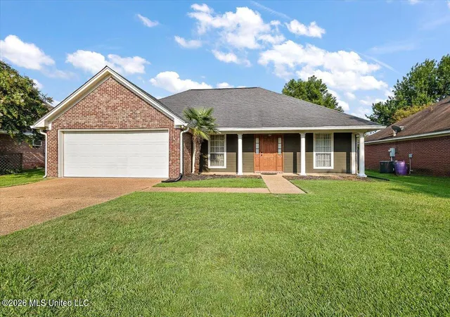 Photo 1 of Sale Pending at 214 Holmar Dr, Brandon, MS 39047 | MLS# 4157383 | Listing updated on 2026-09-10