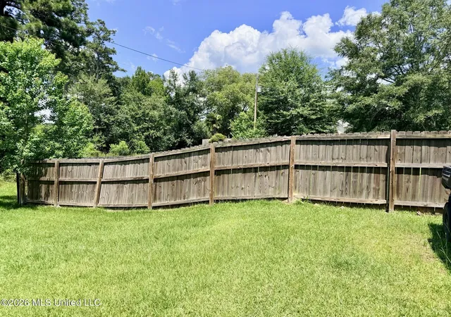 Photo 3 of Single family home for sale at 453 NW Oak St, Magee, MS 39111 | MLS# 4157394 | Listing updated on 2026-07-29
