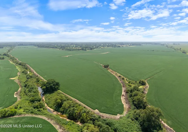 Photo 1 of Sale Pending at 2300 Brownsferry Rd, Senatobia, MS 38668 | MLS# 4157561 | Listing updated on 2026-09-09