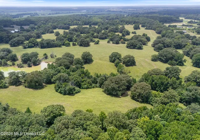 Photo 2 of Sale Pending at 1150 Veazey Rd, Coldwater, MS 38618 | MLS# 4157549 | Listing updated on 2026-09-08