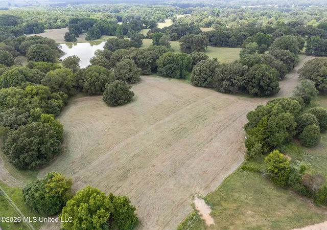 Photo 3 of Sale Pending at 1150 Veazey Rd, Coldwater, MS 38618 | MLS# 4157549 | Listing updated on 2026-09-08