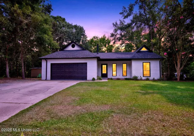 Photo 2 of Single family home for sale at 1528 Barracuda Dr, Gautier, MS 39553 | MLS# 4157517 | Listing updated on 2026-09-17