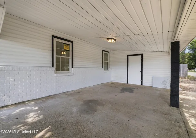 Photo 3 of Single family home for sale at 2900 8th Avenue, Gulfport, MS 39501 | MLS# 4157418 | Listing updated on 2026-09-11
