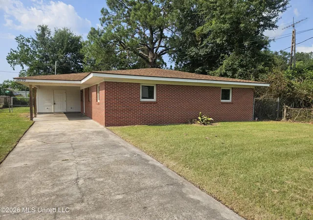 Photo 2 of Single family home for sale at 15170 Lafayette St, Gulfport, MS 39503 | MLS# 4157424 | Listing updated on 2026-08-28