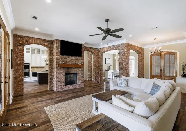 Photo 3 of Single family home for sale at 329 Pennebaker Rd, Vicksburg, MS 39183 | MLS# 4157696 | Listing updated on 2026-09-30