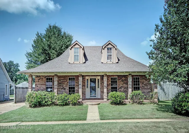 Photo 1 of Single family home for sale at 411 S Church St, Florence, MS 39073 | MLS# 4158665 | Listing updated on 2026-09-09