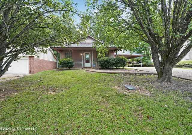 Photo 1 of Sale Pending at 5638 Dogwood Trl, Jackson, MS 39212 | MLS# 4157677 | Listing updated on 2026-09-08