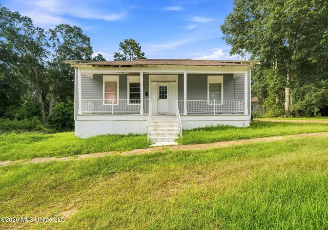 Photo 2 of Single family home for sale at 631 Ave B, Mc Comb, MS 39648 | MLS# 4157784 | Listing updated on 2026-09-09