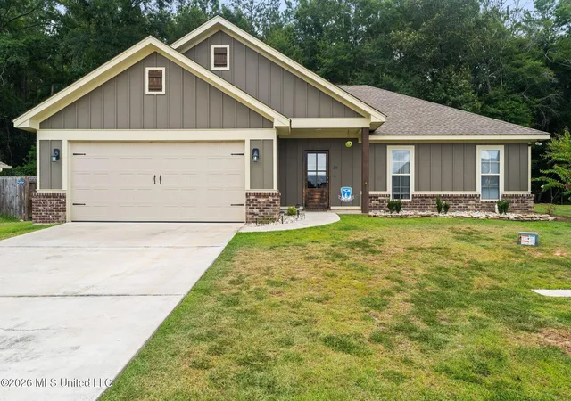 Photo 1 of Sale Pending at 38 E Locust, Sumrall, MS 39482 | MLS# 4158092 | Listing updated on 2026-08-20