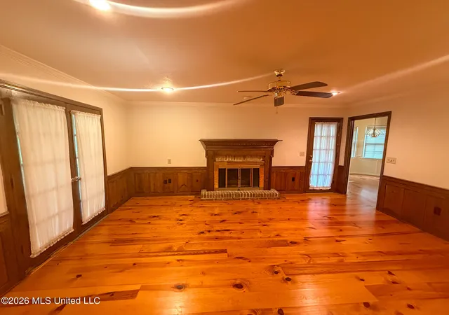 Photo 3 of Sale Pending at 100 Coachmans Rd, Madison, MS 39110 | MLS# 4157588 | Listing updated on 2026-08-05