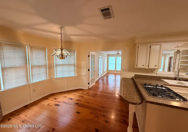 Photo 4 of Sale Pending at 100 Coachmans Rd, Madison, MS 39110 | MLS# 4157588 | Listing updated on 2026-08-05
