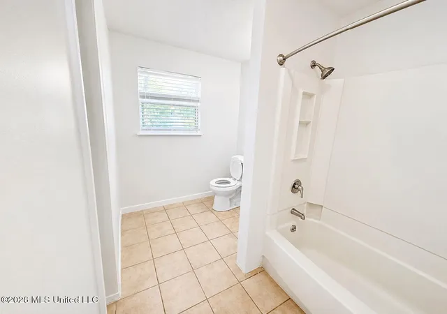Photo 10 of Single family home for sale at 2613 W David Dr, Gulfport, MS 39503 | MLS# 4157488 | Listing updated on 2026-09-21