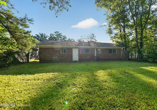 Photo 1 of Single family home for sale at 6352 Abraham Lincoln Dr, Jackson, MS 39213 | MLS# 4158499 | Listing updated on 2026-09-09