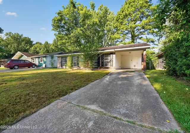 Photo 3 of Single family home for sale at 6352 Abraham Lincoln Dr, Jackson, MS 39213 | MLS# 4158499 | Listing updated on 2026-09-09