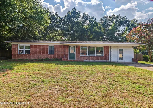 Photo 1 of Single family home for sale at 323 Rich Ave, Biloxi, MS 39531 | MLS# 4158064 | Listing updated on 2026-08-04