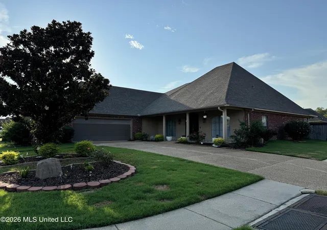 Photo 1 of Single family home for sale at 202 Tradition Cvs, Flowood, MS 39232 | MLS# 4157961 | Listing updated on 2026-09-01