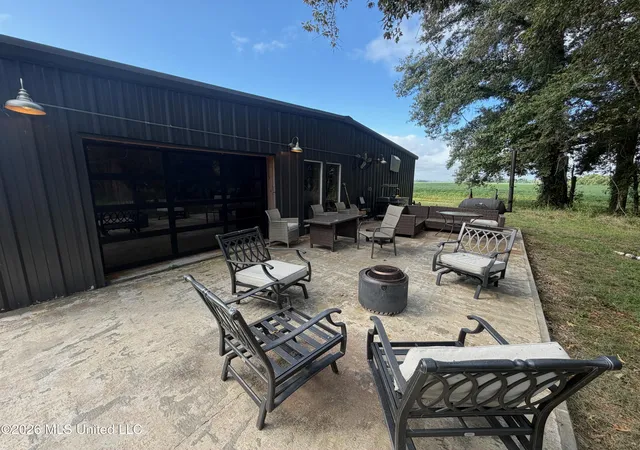 37th image of 6710 Co Rd 518, Greenwood, MS 38930 | MLS# 4157709