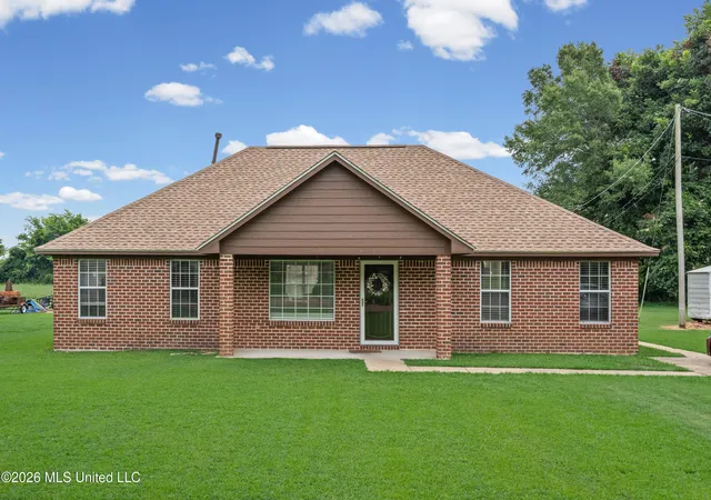 Photo 1 of Sale Pending at 846 Friendship Dr, Tunica, MS 38676 | MLS# 4157572 | Listing updated on 2026-08-06