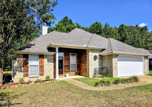 Photo 1 of Single family home for sale at 107 Chinkapin Cvs, Pearl, MS 39208 | MLS# 4157773 | Listing updated on 2026-09-21